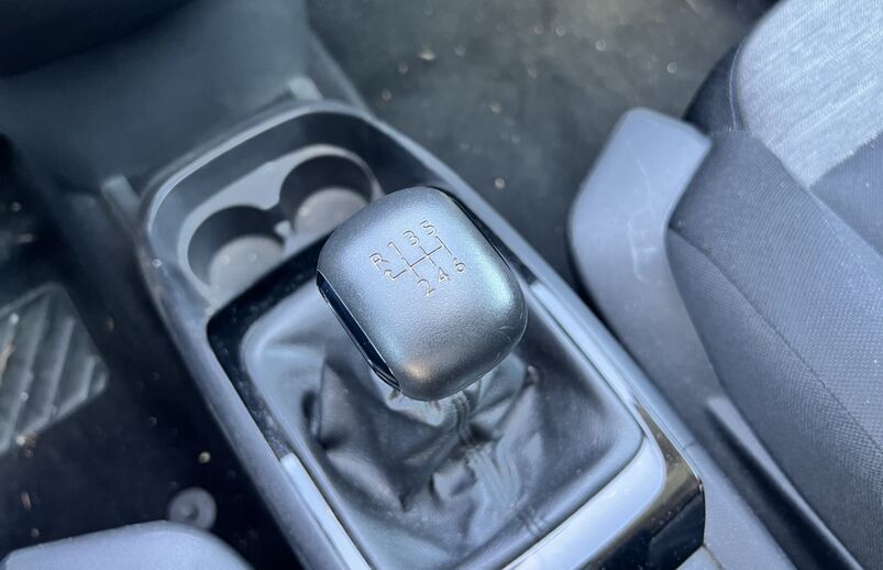 52900146