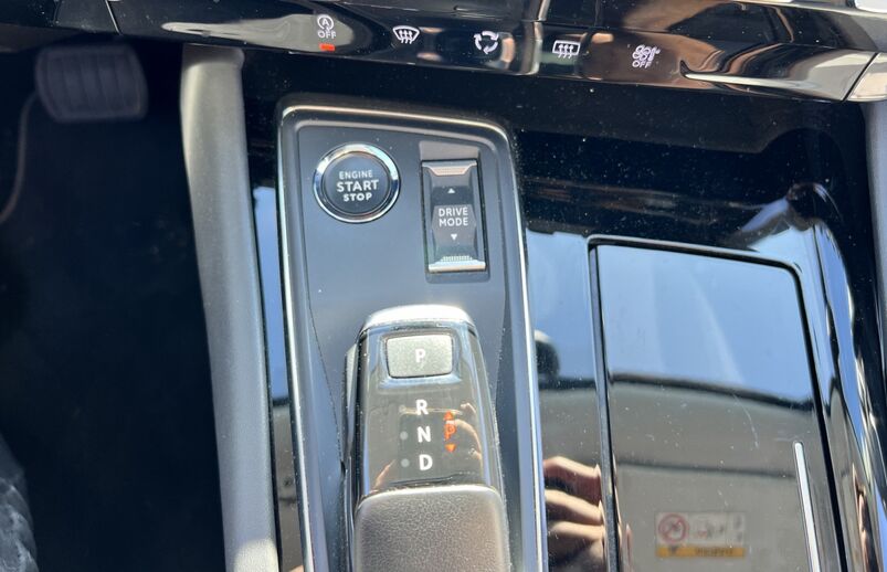52612647