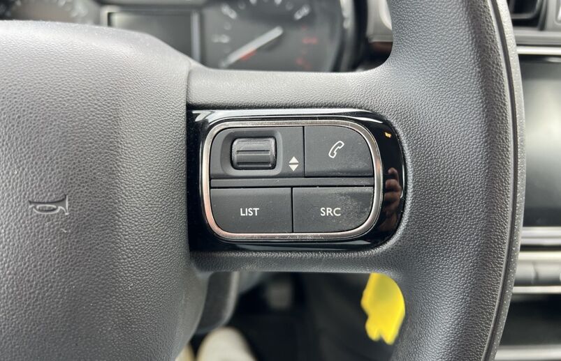 57915601