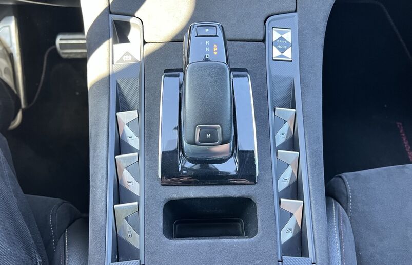 56718522